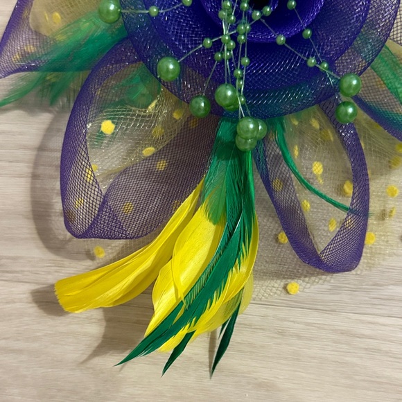Mardi Gras Headband - Picture 3 of 8